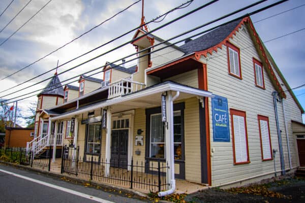 Rivière-du-Loup - Le Café Boulangerie du Magasin général Sirois